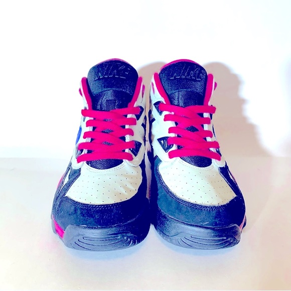 Nike Air Trainers SC